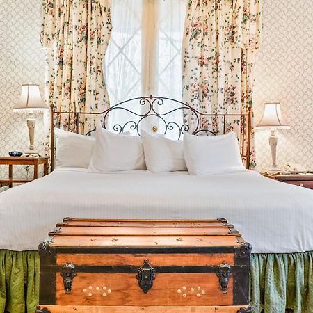 Beekman Arms And Delamater Inn 라인벡 외부 사진